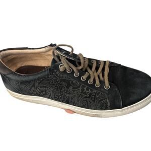 Robert Graham Men’s Designer Sneakers - Black with Paisley Detail 8.5 GUC